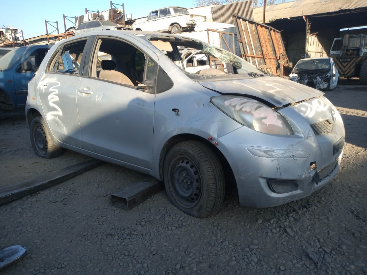  Toyota YARIS 2010    EN DESARME